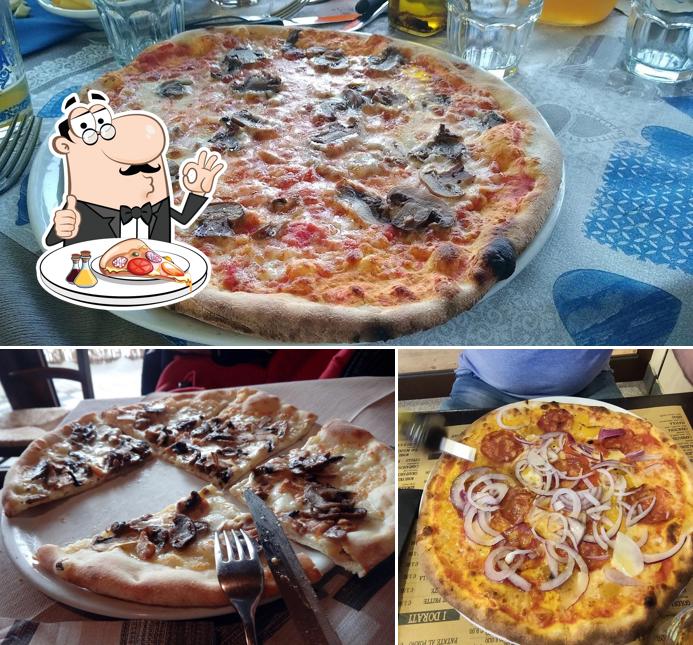 Ordina una pizza a Pizzeria Trattoria Guru