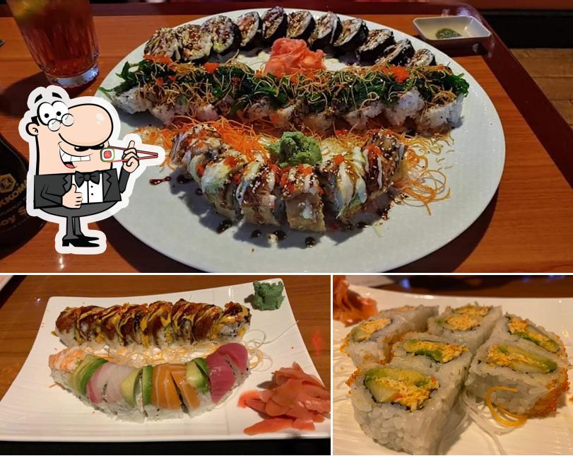 Mikoto's Sports Bar in Fayetteville Restaurant menu and reviews