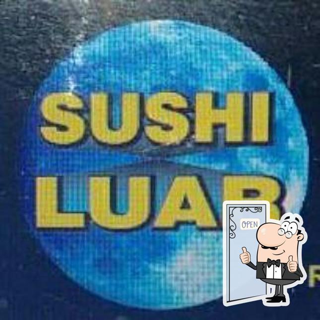 See this image of Sushi luar