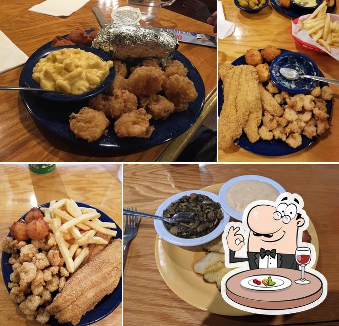 Best fried catfish in Pensacola restaurants, spring 2024 Restaurant Guru