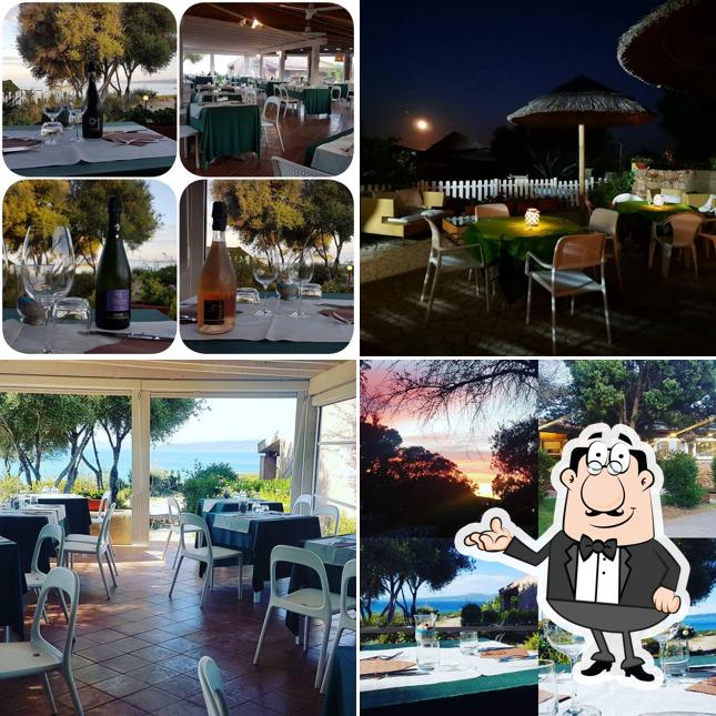 L'intérieur de Ristorante Baia Salinedda Capo coda cavallo