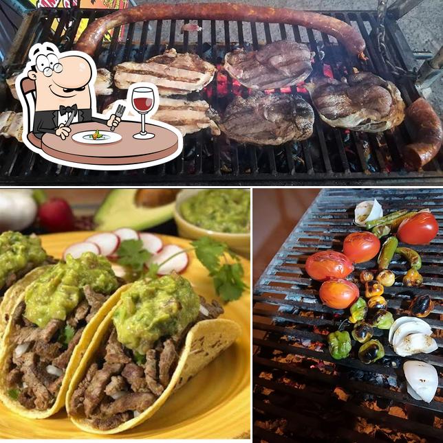 Tacos De Carne Asada Al Carbón restaurant, Valente Díaz