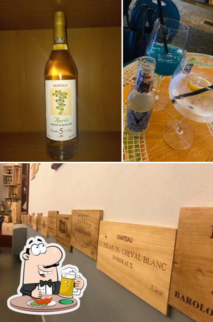 Garfield Ristorante Pizzeria Vineria serve un'ampia gamma di birre