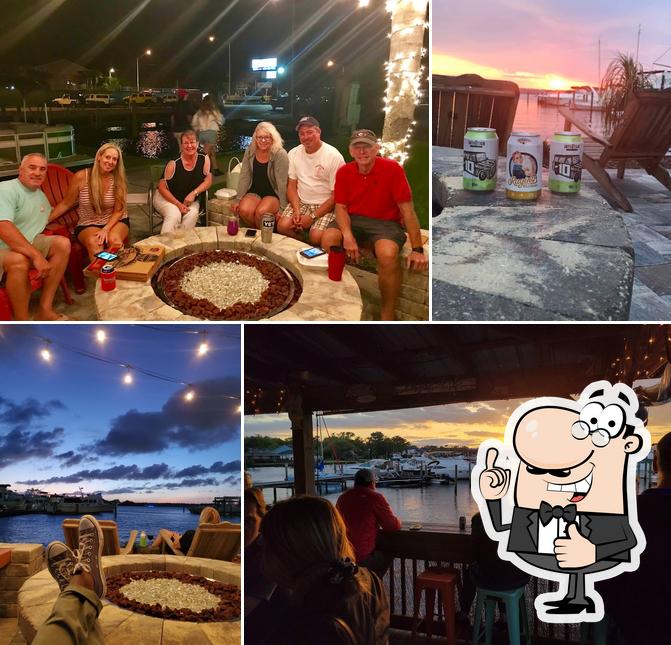 The Sunset Tiki Bar in Orange Park Restaurant reviews