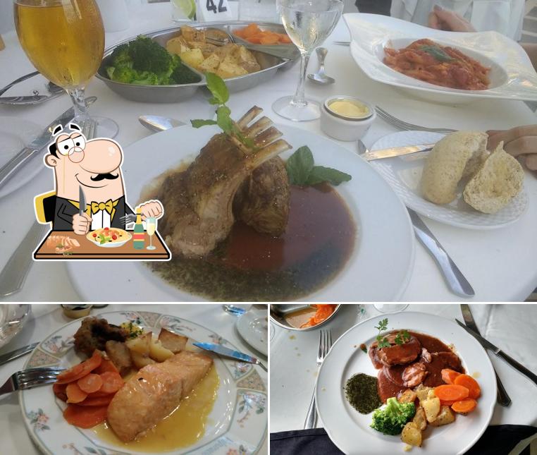 Еда в "Restaurante Valparaiso"
