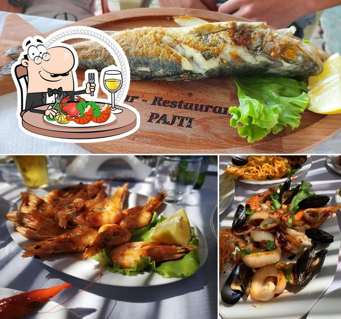 Закажите блюда с морепродуктами в "Pajti Bar Restorant"