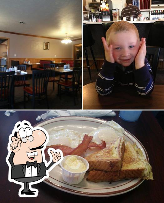 Warriors Cafe in Winamac Restaurant menu and reviews