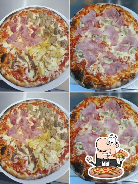 Probiert eine Pizza bei Ristorante Pensione Chalet Stazione