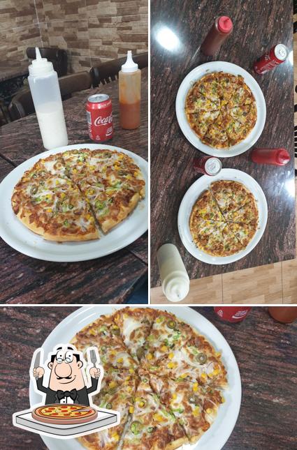 Prueba una pizza en Super Rico Doner Kebab Pizzeria