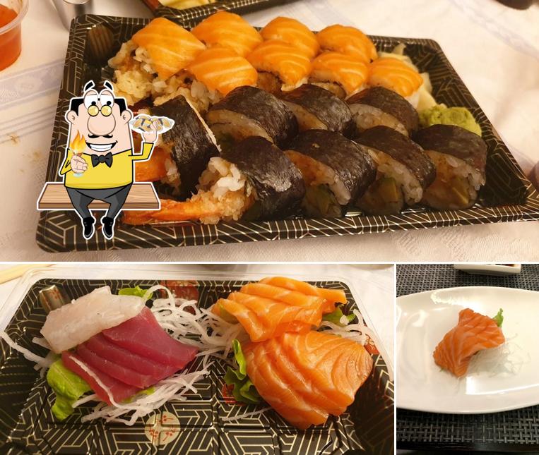 Prenez des fruits de mer à Sakana sushi