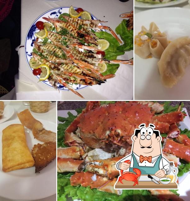 Ordina tra i molti piatti di mare disponibili a Ristorante La Chimera溫州中餐