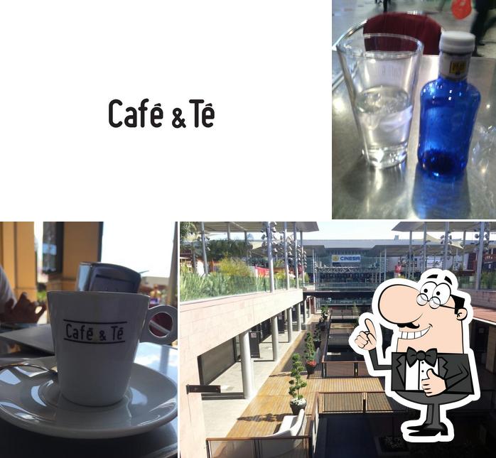 Взгляните на фото кафе "Café & Té"