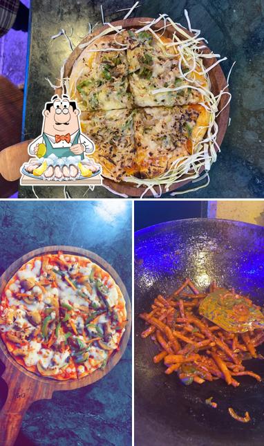 Try out seafood at Fresh Bite