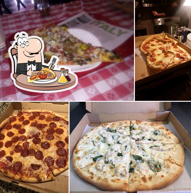 New York Pizzeria, 2040 Wilmington Hwy # 10 in Jacksonville