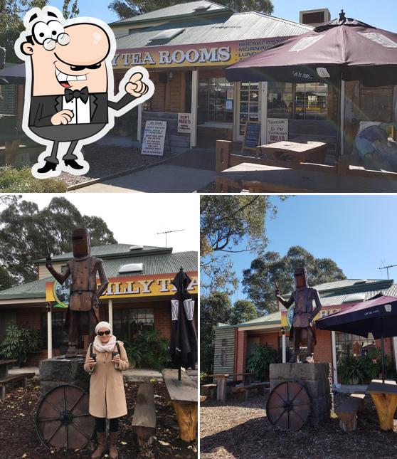 Glenrowan Dad & Dave's Billy Tea Rooms & in Glenrowan