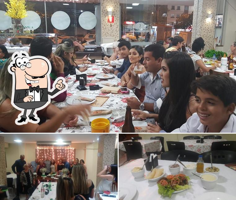 Sente em uma das mesas no Restaurante Carne de Sol do Picuí
