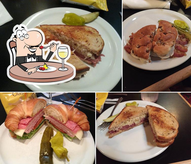 Restaurante Nearly Famous Deli & Pasta House, Springfield Opiniones