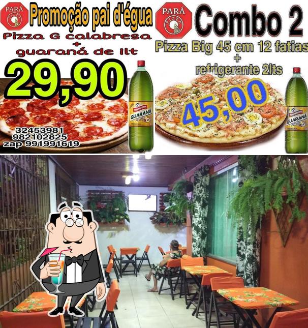 A Pará Pizza se destaca pelo bebida e interior