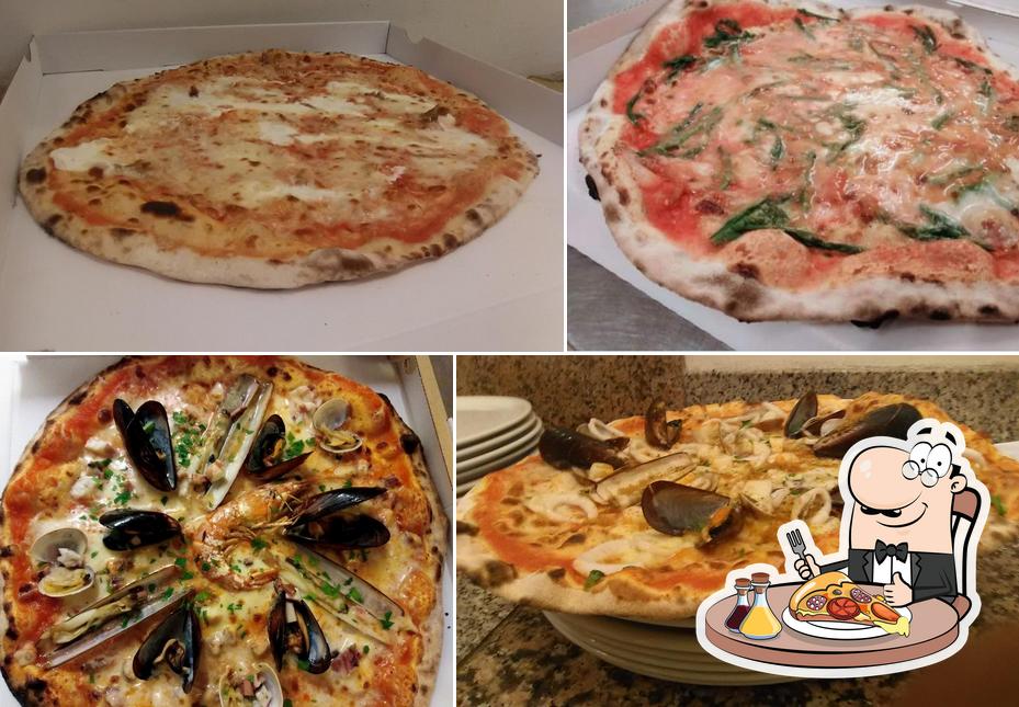 Scegli una pizza a Molas Pizzeria