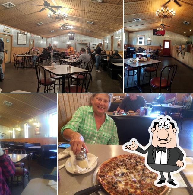 Roper's Restaurant in Greenbrier American restaurant menu and reviews
