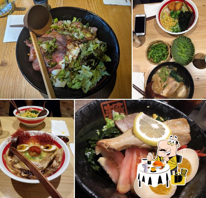 Plats à KINTON RAMEN YONGE & EGLINTON