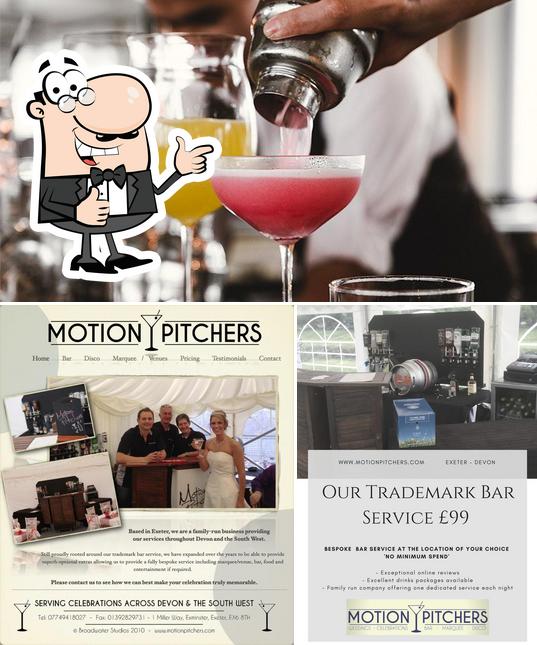 Mire esta foto de The G-Bar & Motion Pitchers - Mobile Bar Hire - Torbay & Devon