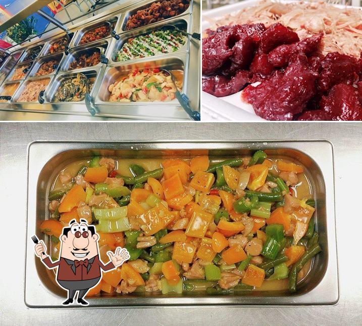 Totoy's in Suffolk Restaurant menu and reviews