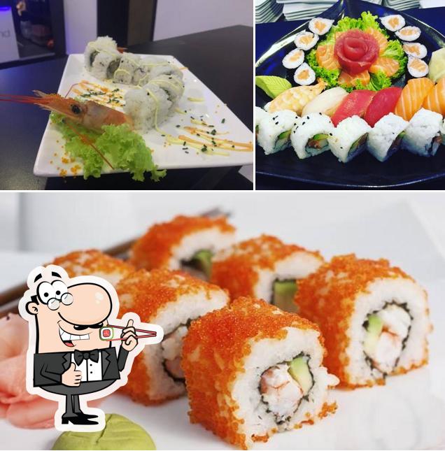 {Restaurant_name} ha disponibilità di piatti di sushi