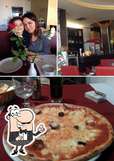Chez Piero Ristorante Pizzeria Italiana’s Aufnahme von der innere und pizza