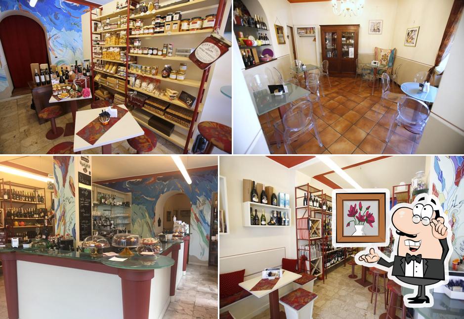 Gli interni di Valleghiotta & Stuzzicami bar e prodotti tipici