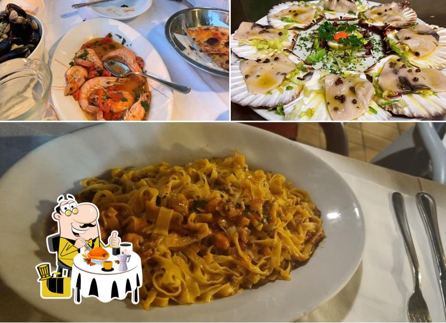 Cibo al Ristorante Pizzeria Oasi di Savignano sul Rubicone