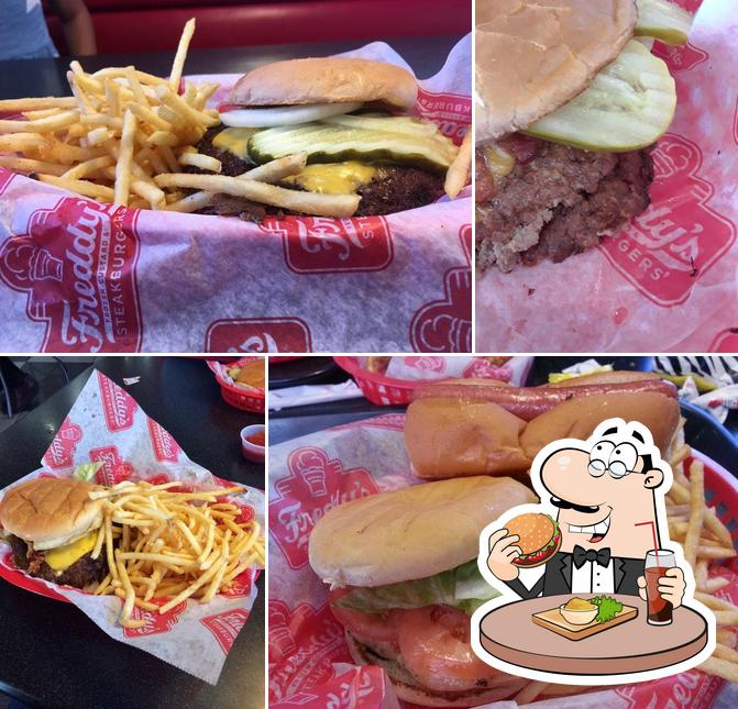 Menu of Freddy's Frozen Custard & Steakburgers desserts, Junction City
