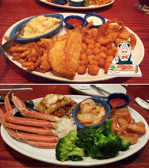 Рыба и картофель фри в "Red Lobster"