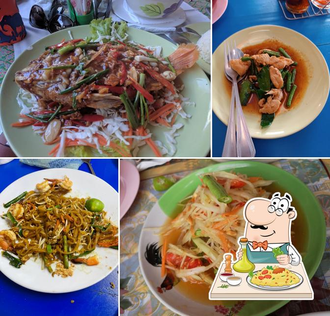 Meals at Blue Horizon - Top Quality Thai Food