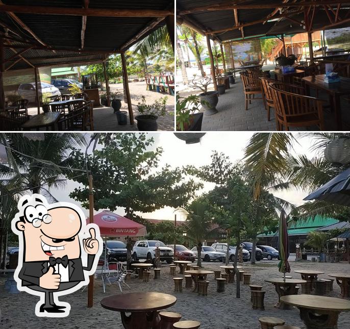 Pantai Indah Batu Bedaun Resto, Coffe and Bakery, Sungai Liat ...