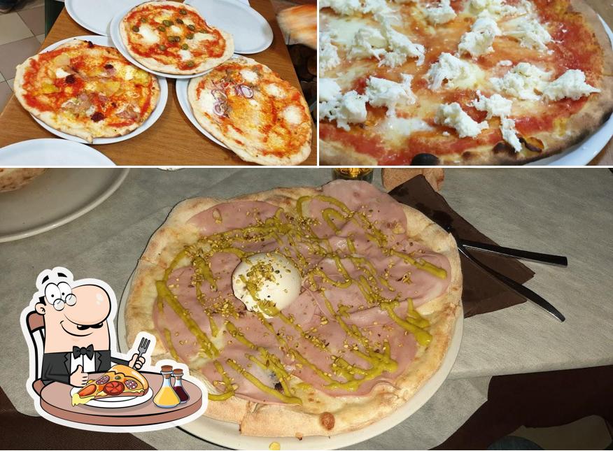 Ordina una pizza a Semolà