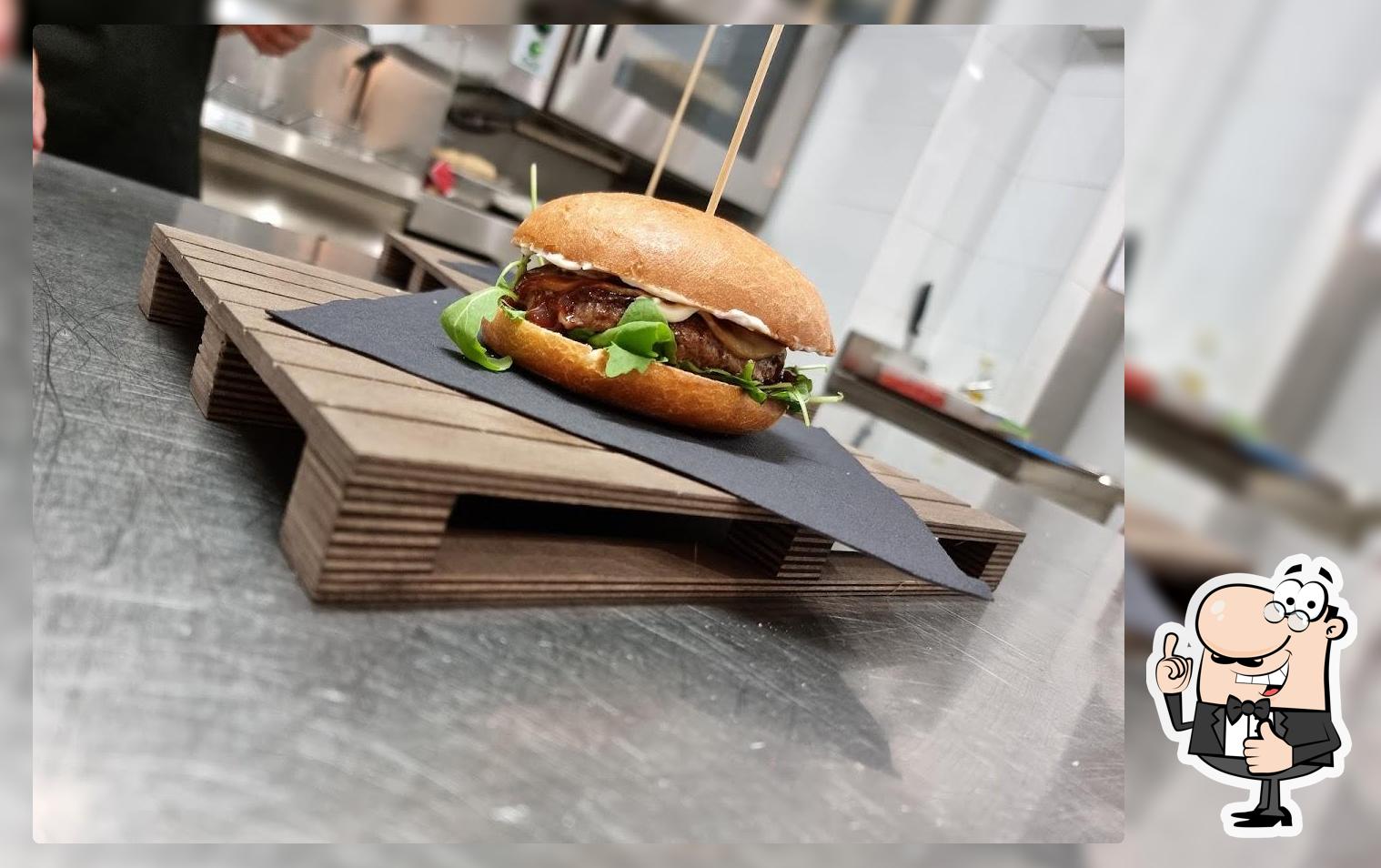 Mulligan's Pizzeria Hamburgeria