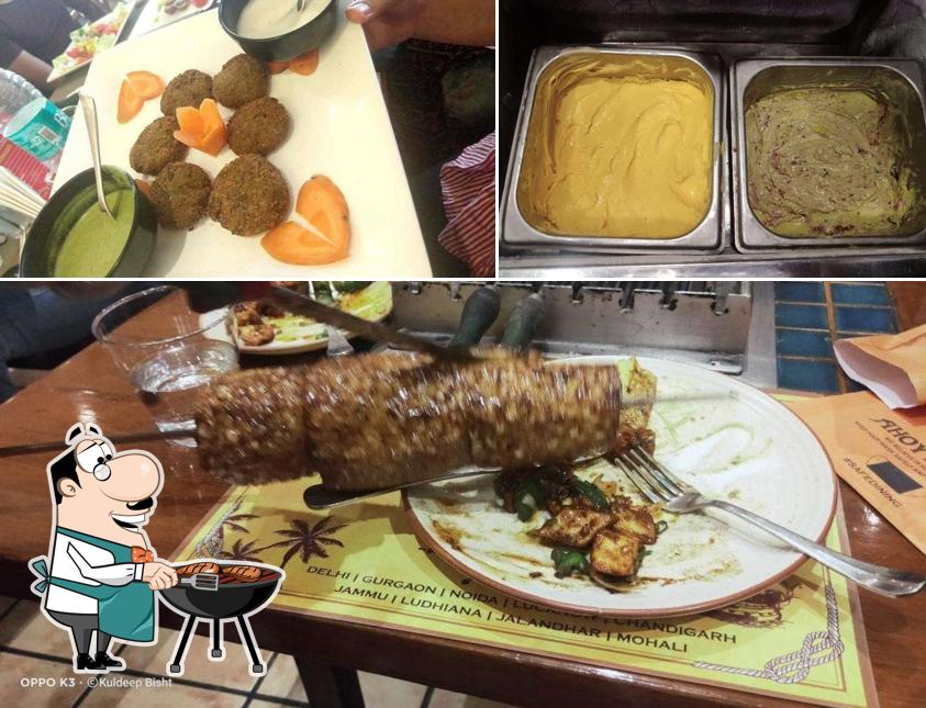 The Barbeque Paradise provides meat meals