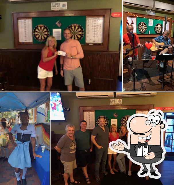 The Queen's Arms Pub in Gainesville Restaurant menu and reviews