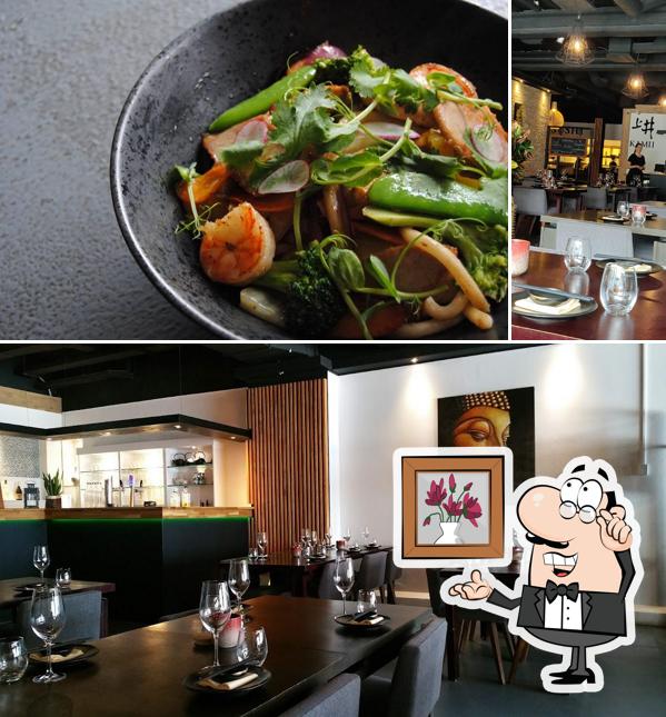 Las imágenes de interior y comida en Kamii sushi i Hjørring