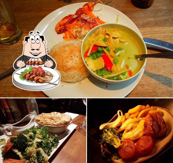 The Crown, Old Nazeing Rd in Broxbourne Restaurant menu and reviews