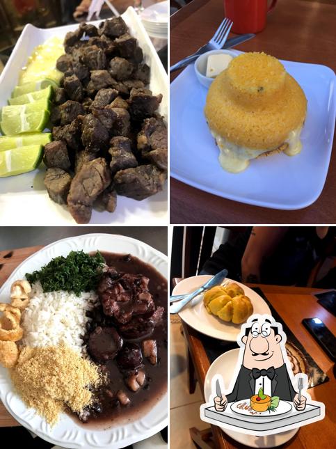 Comida em Estação Café