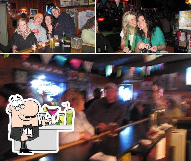 Pub y bar Hilltop Tavern, Port Townsend Opiniones del restaurante