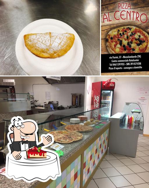 Pizza al centro serve un'ampia varietà di dessert