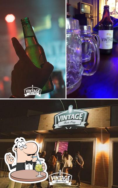 Vintage Music bar