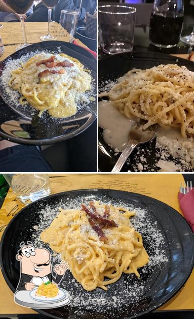 Spaghetti alla carbonara al I Veraci