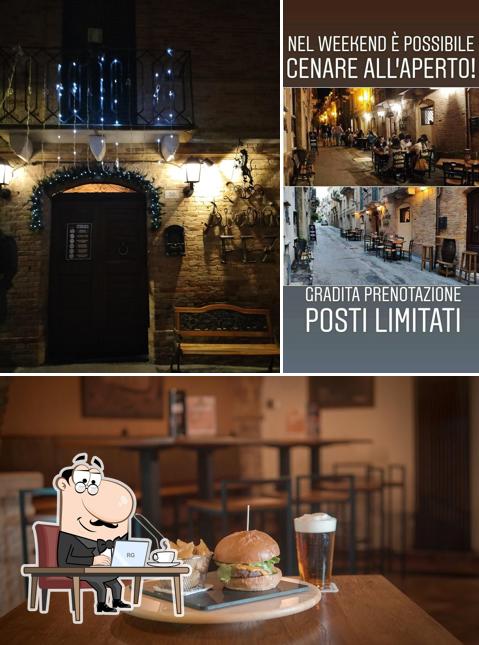 Gli interni di Fez - Braceria Pizzeria Birreria