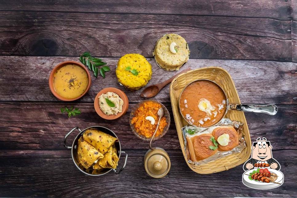 Cumin Club Indian Kitchen in Chicago Restaurant menu and reviews