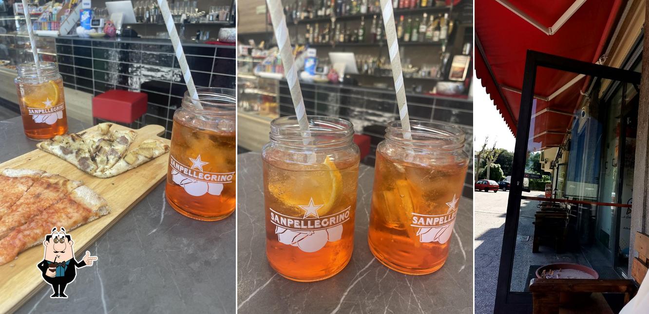 Goditi qualcosa da bere a East Side Cafe