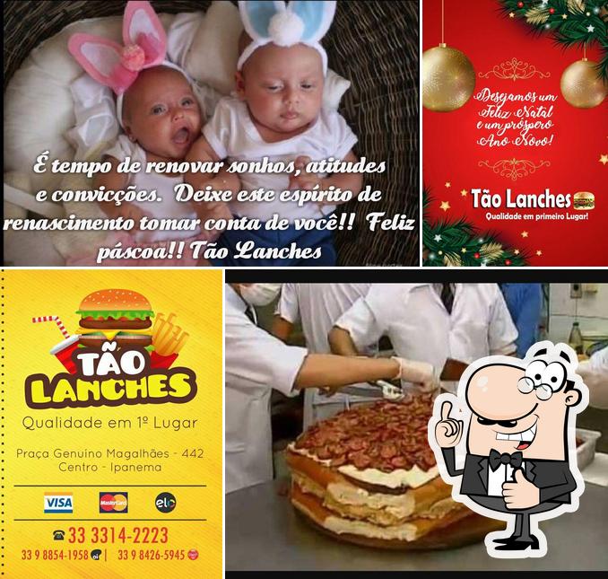 See this picture of Tão Lanches